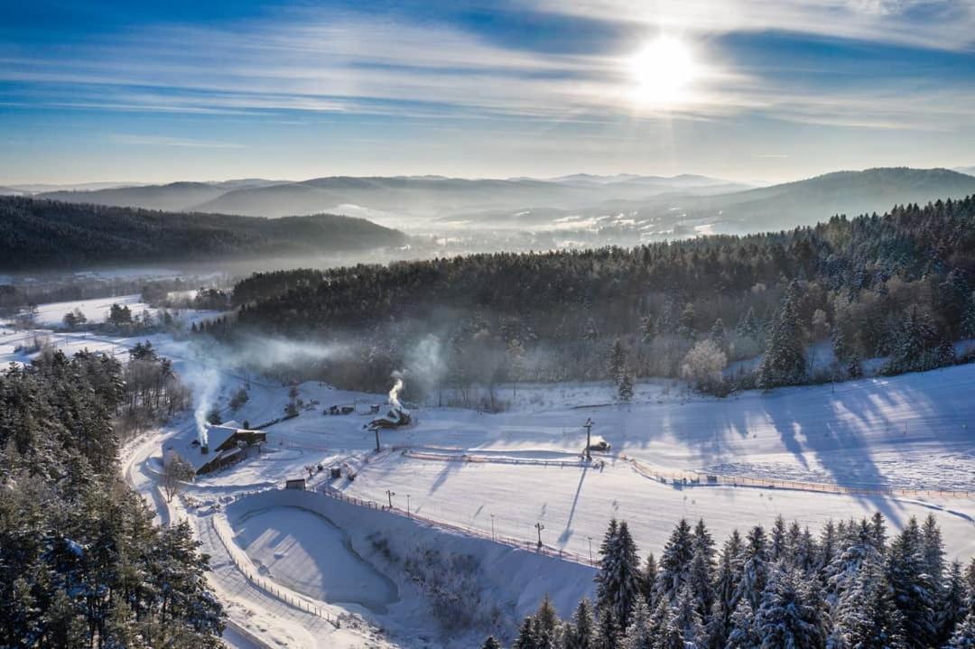 Pensjonat Laworta Ski Устрики-Долішні Екстер'єр фото